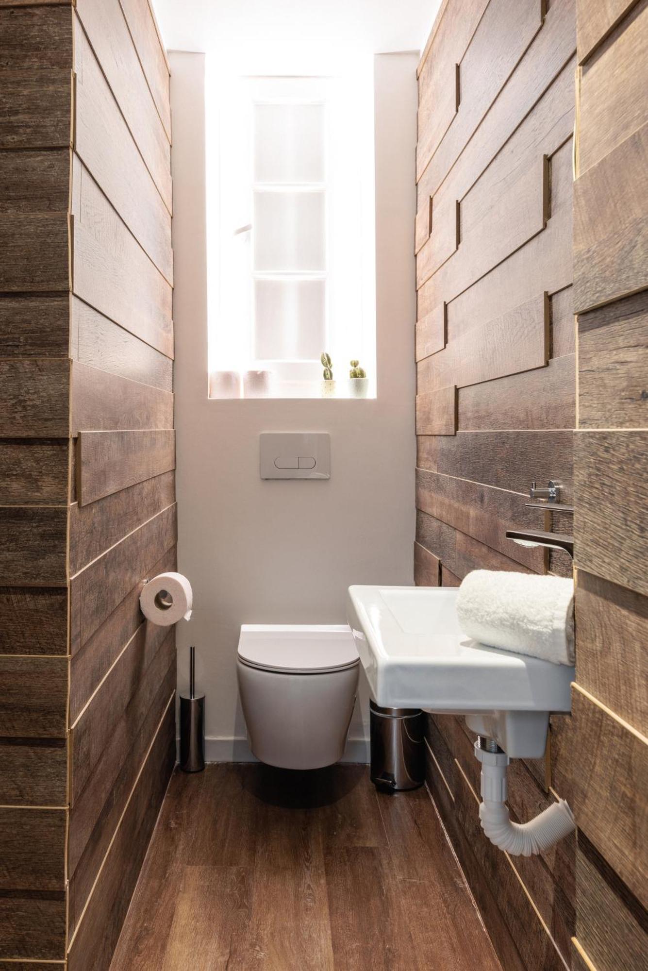 Couple-In Magical Suite With Jacuzzi Thessaloniki Exterior photo